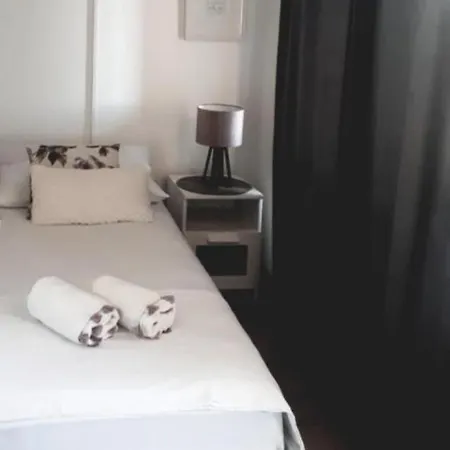 Apartman Jole 2 *